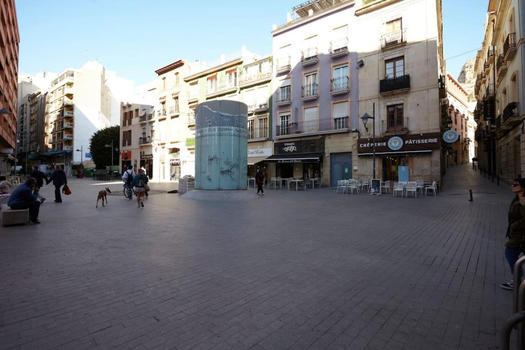 Beferent Plaza San Cristobal Apartment Alicante Exterior photo